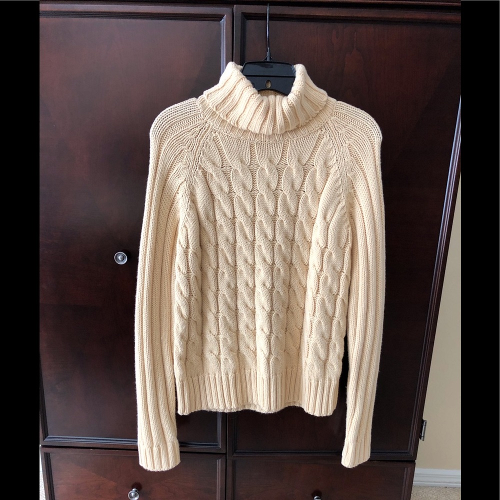 🌈Limited brand buff color  sweater.2/30